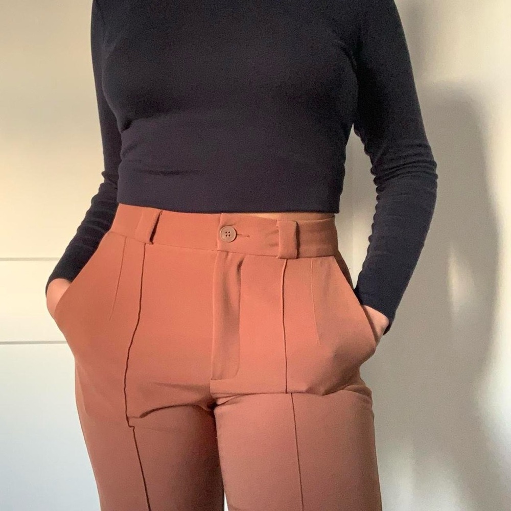 STUNNING HIGH WAISTED BROWN PLEATED TROUSERS 🤎💫